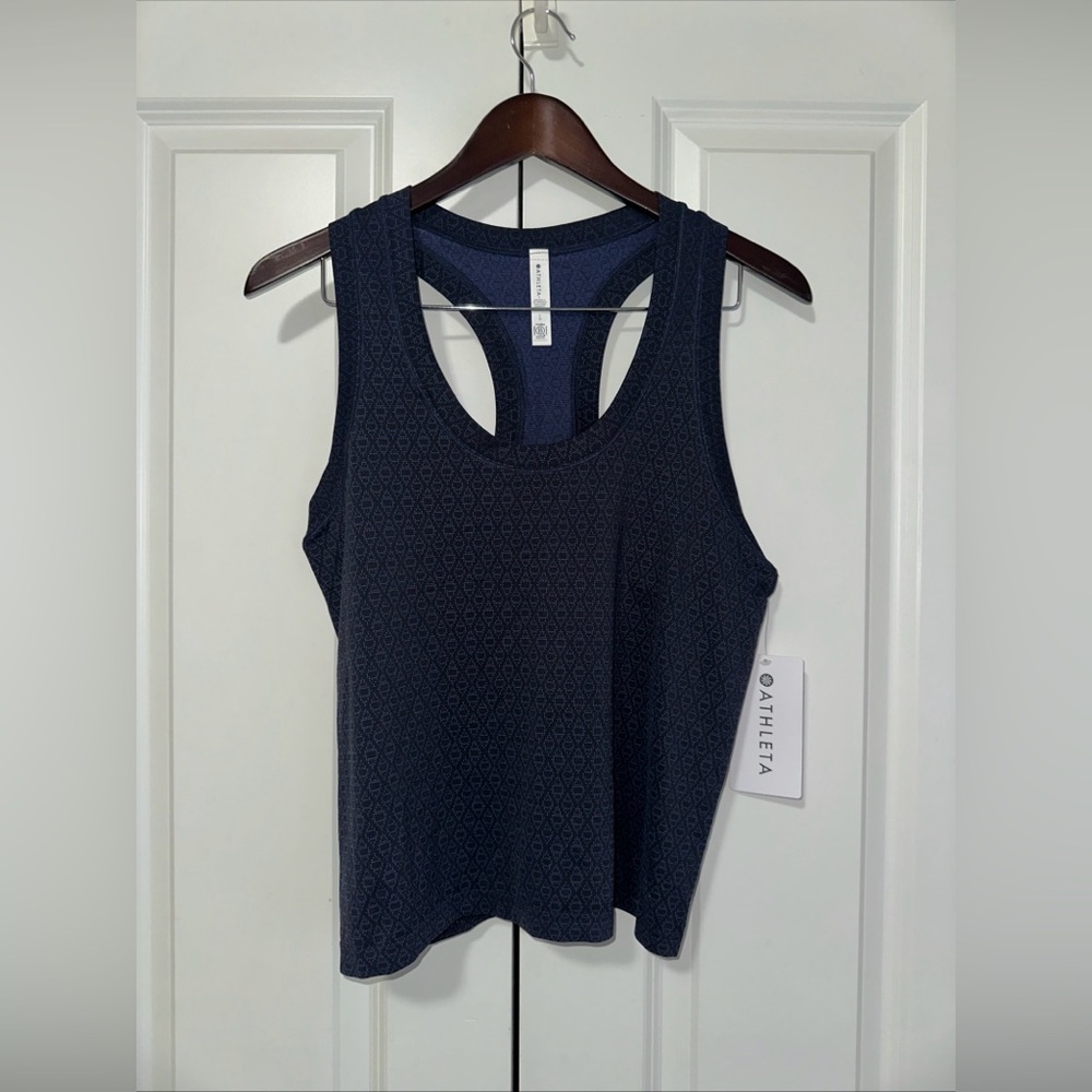 Athleta Momentum Seamless Sport Length Lightweight Tank Top NWT L